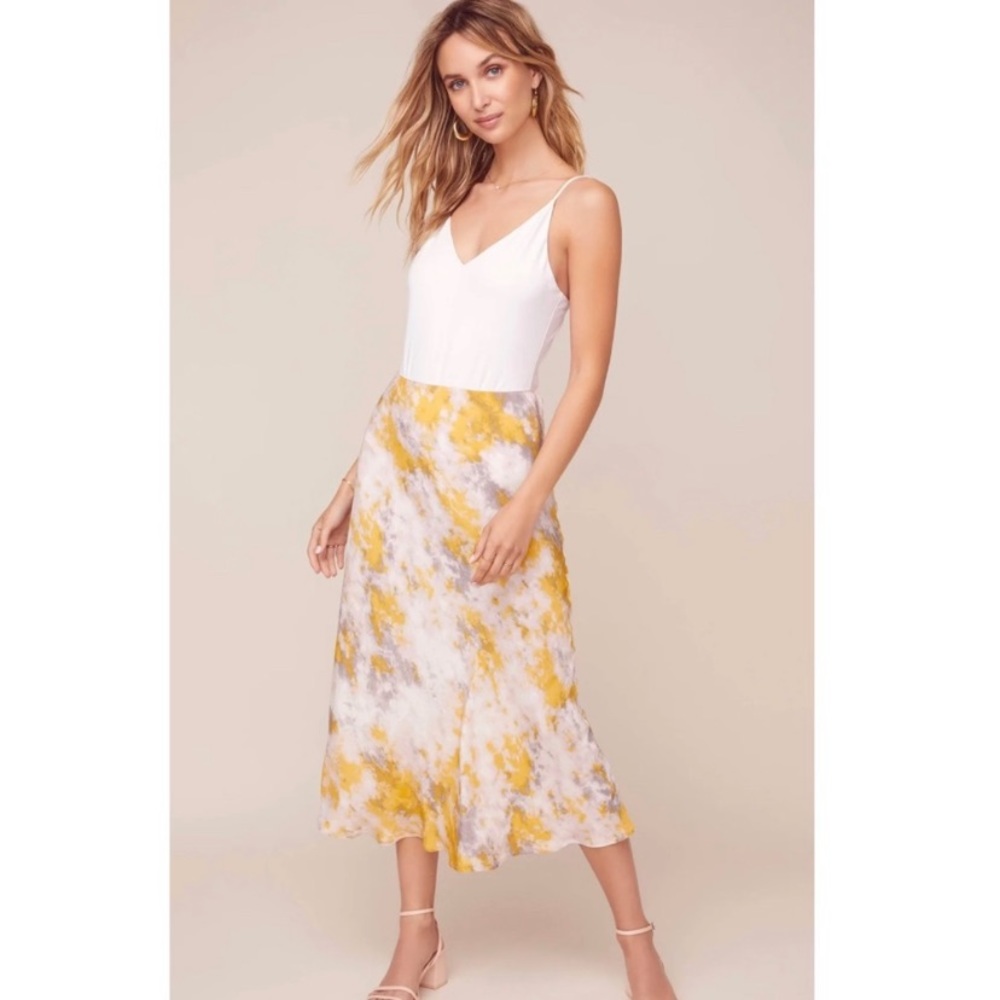 ASTR The Label Blythe Tie-Dyed Bias Midi Skirt L